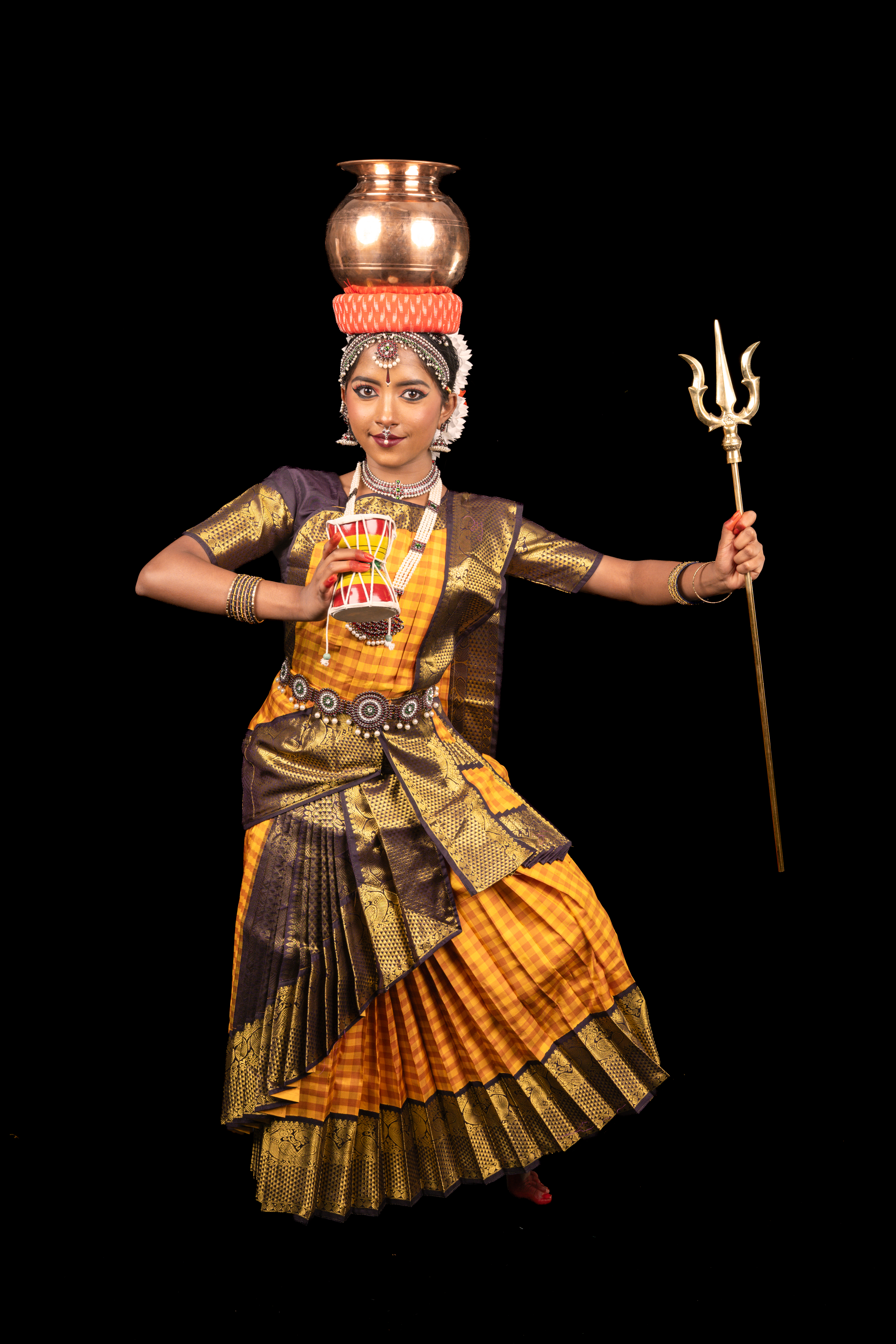 Tanvika Karupakula performance photo