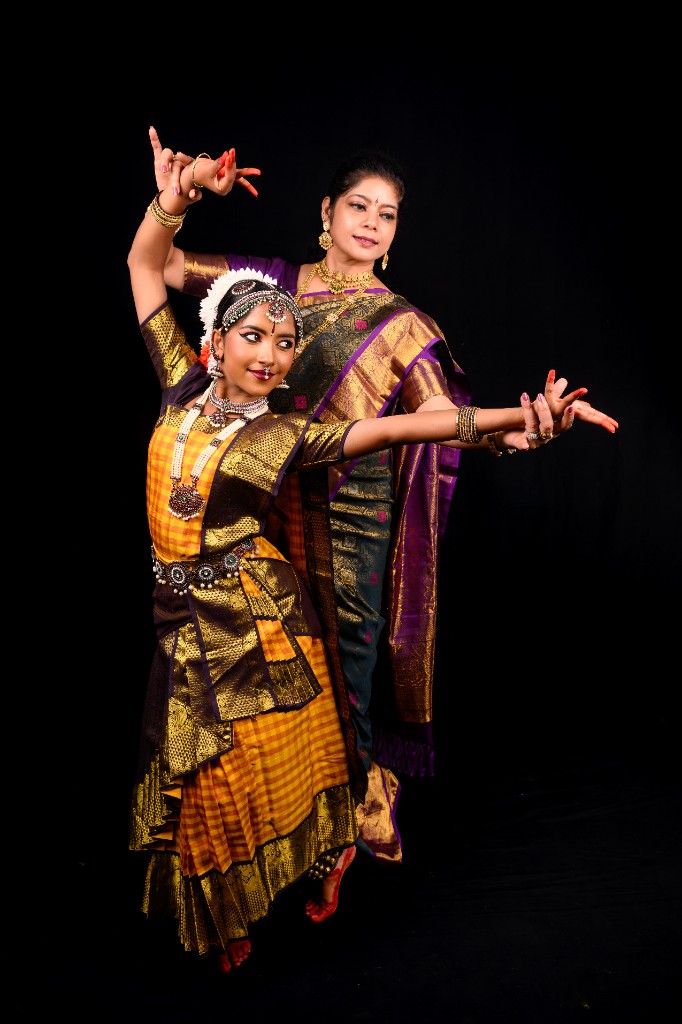 Tanvika Karupakula with Guru in Bharatanatyam training